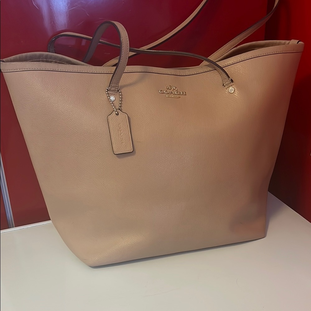 Used Coach Tan Tote Bag with Spacious Design and Sturdy Handles